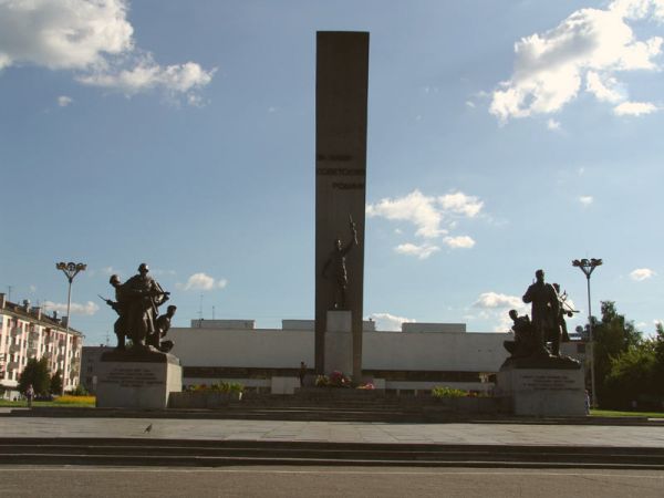 Площадь партизан